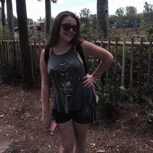 Meet your Posher, Arianna