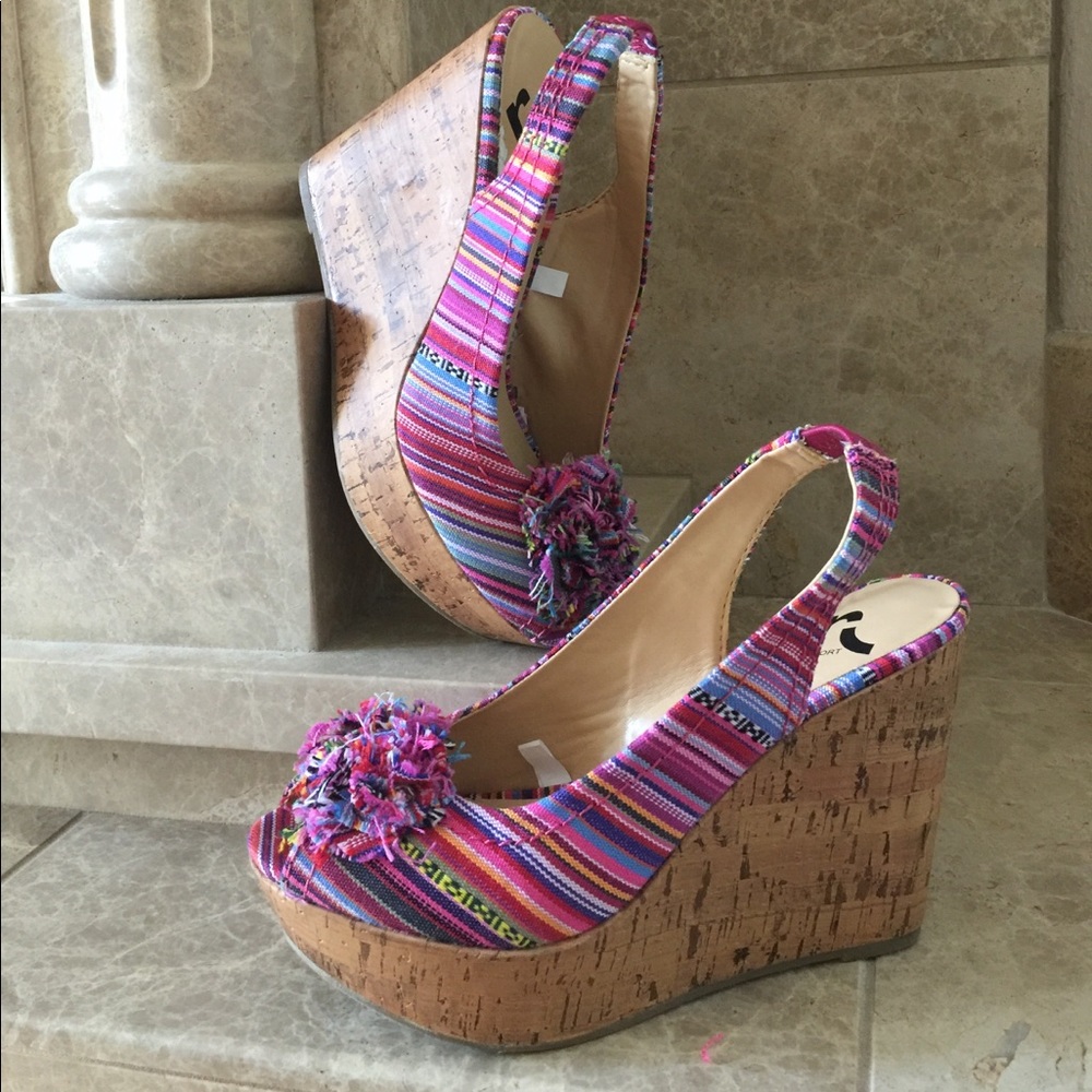 Pink striped boho platform wedges size 7