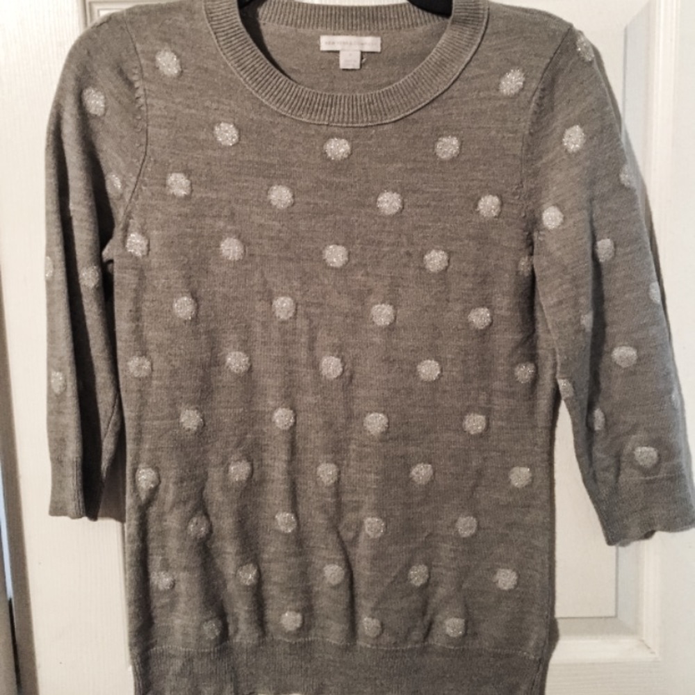 NY&Co Gray Polka Dot Sweater
