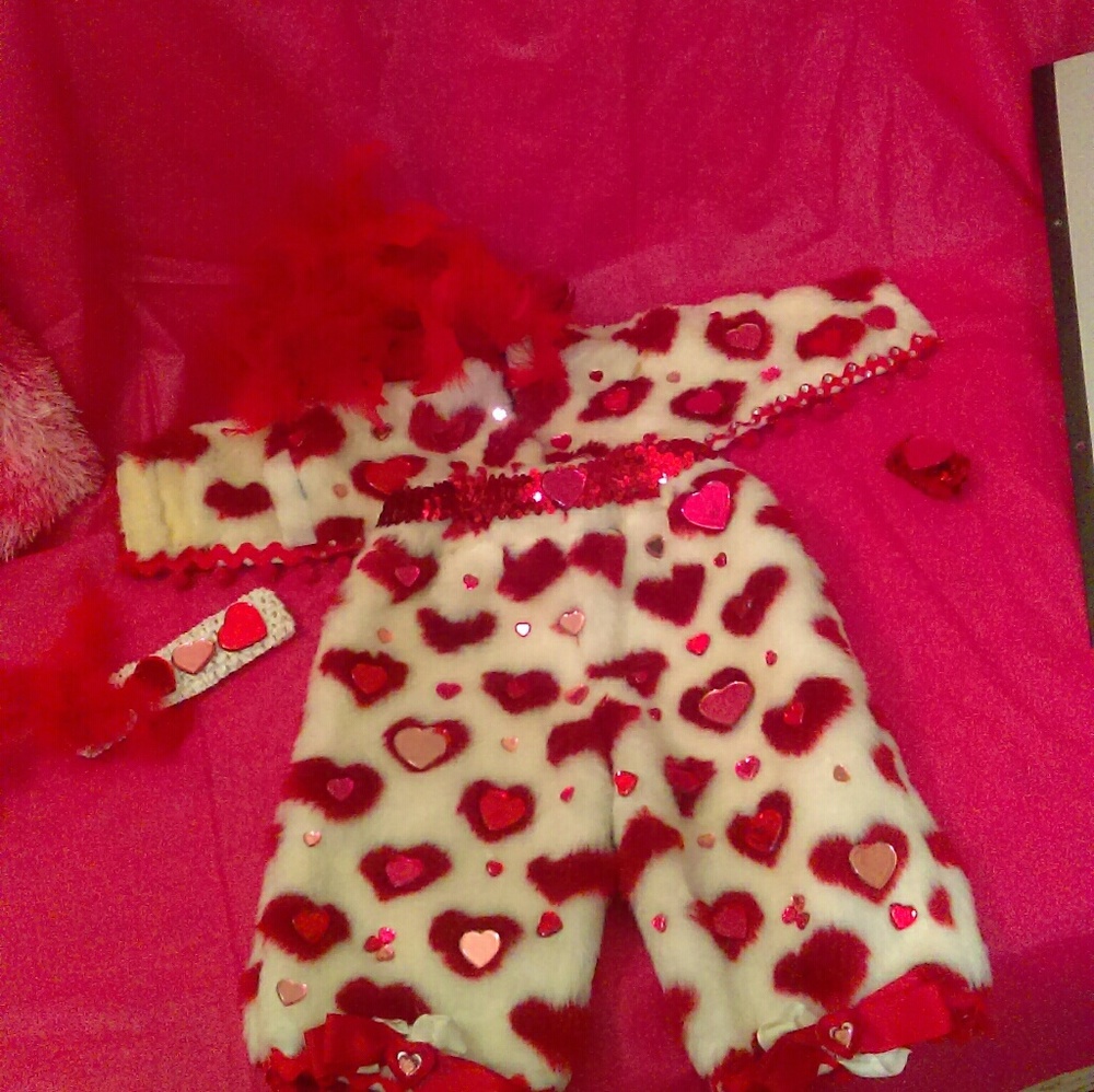 6- 18 months custom Valentine's wear furry