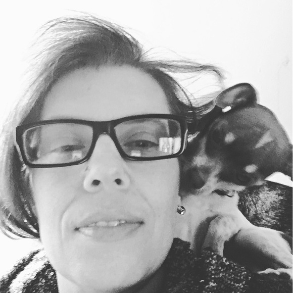 Meet your Posher, Sharla - Picture 1 of 1