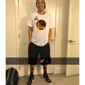 Meet your Posher, Aaron