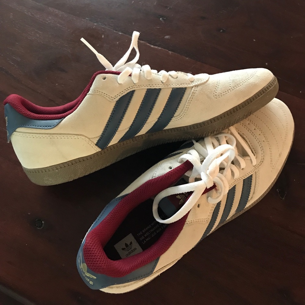 Brand New (without box) Men's Adidas size 9.5