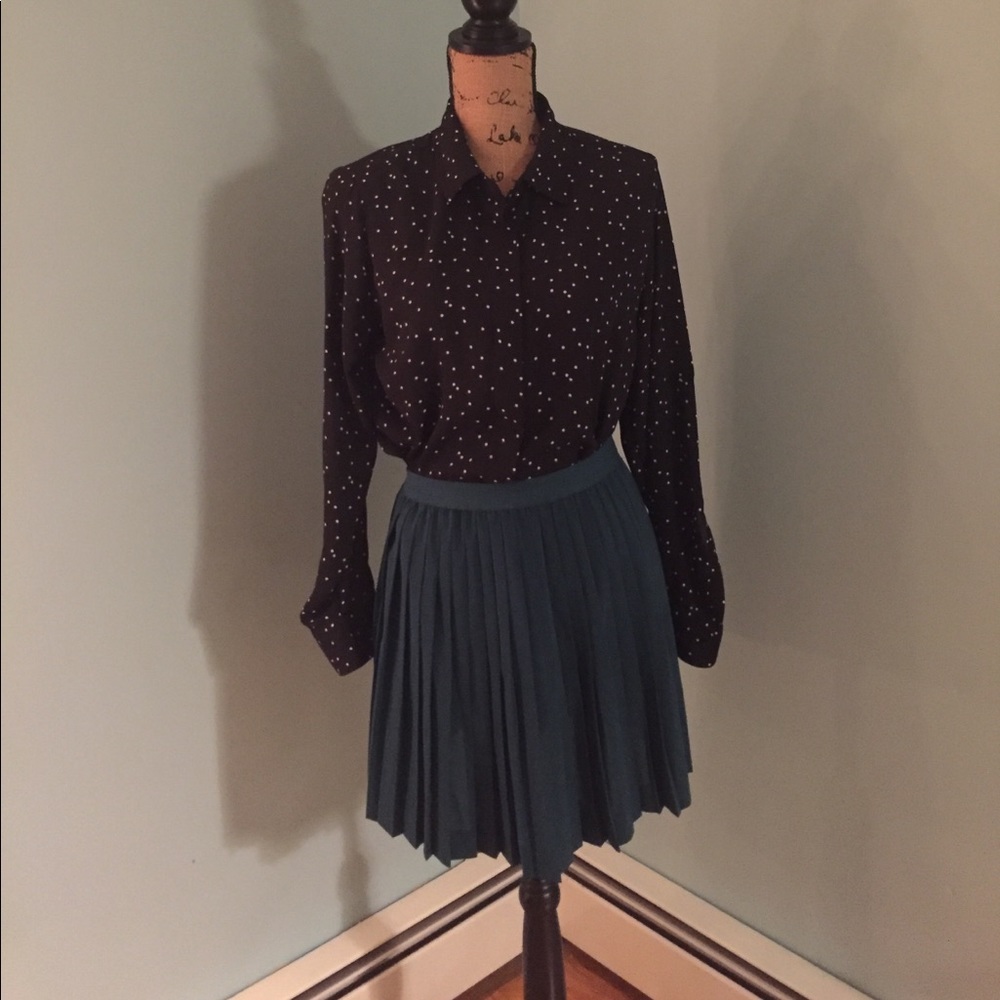 Polka Dot Button Up •