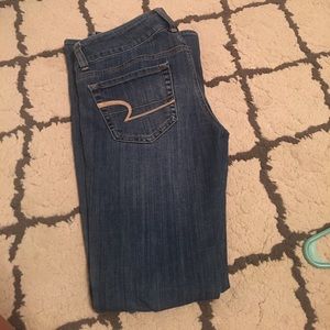 American eagle jeans!