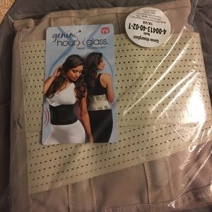 New in package, genie hourglass waist trainer belt