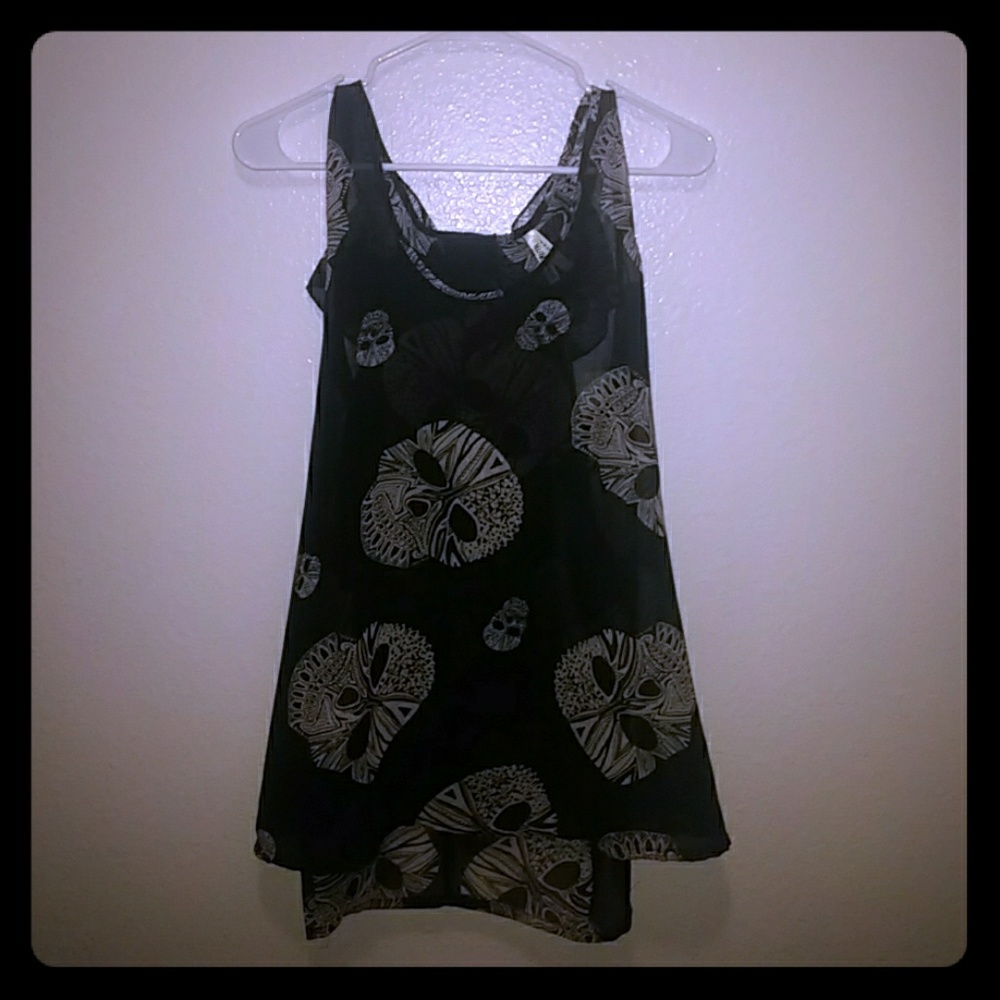 Skull Sleeveless Blouse