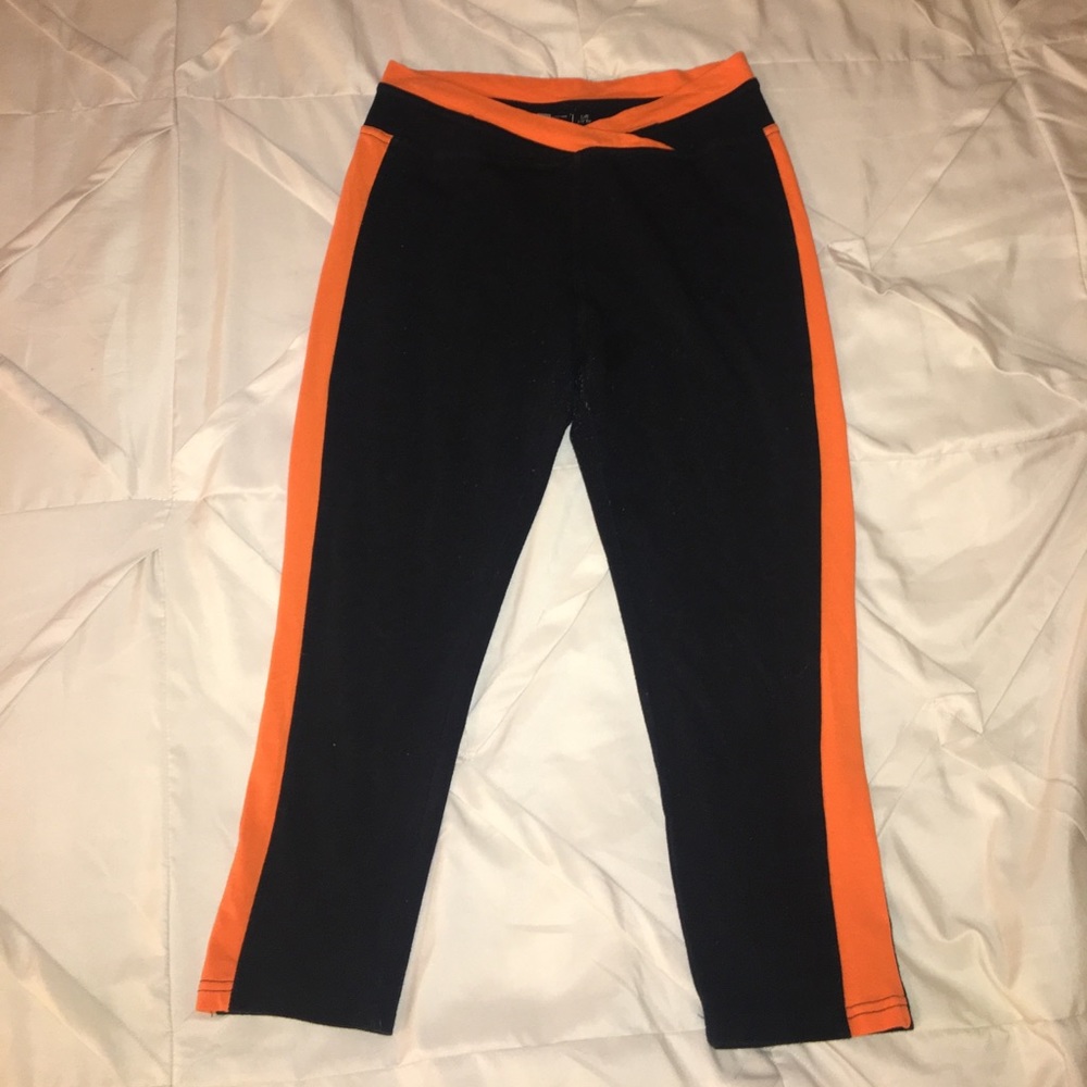 ❌SOLD❌Workout Capri's*FREE w any purchase*