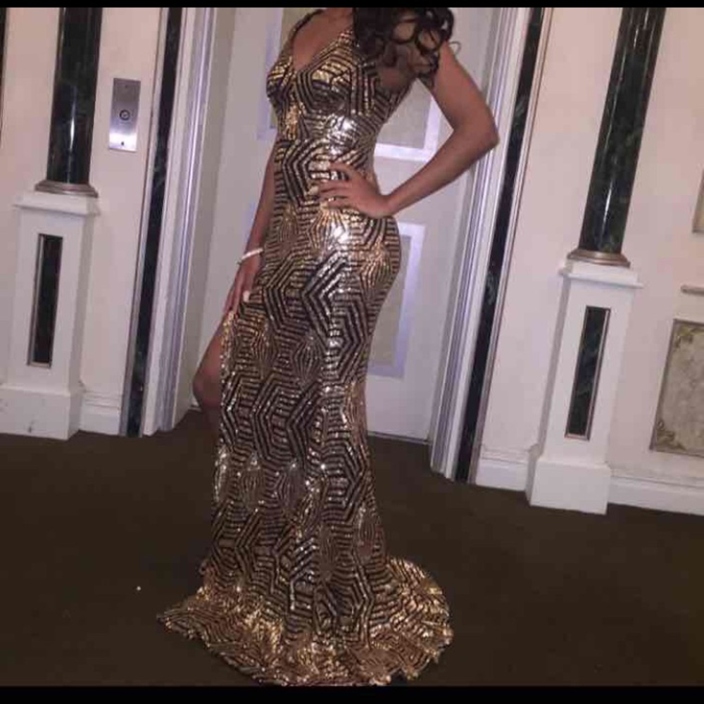 PROM DRESS