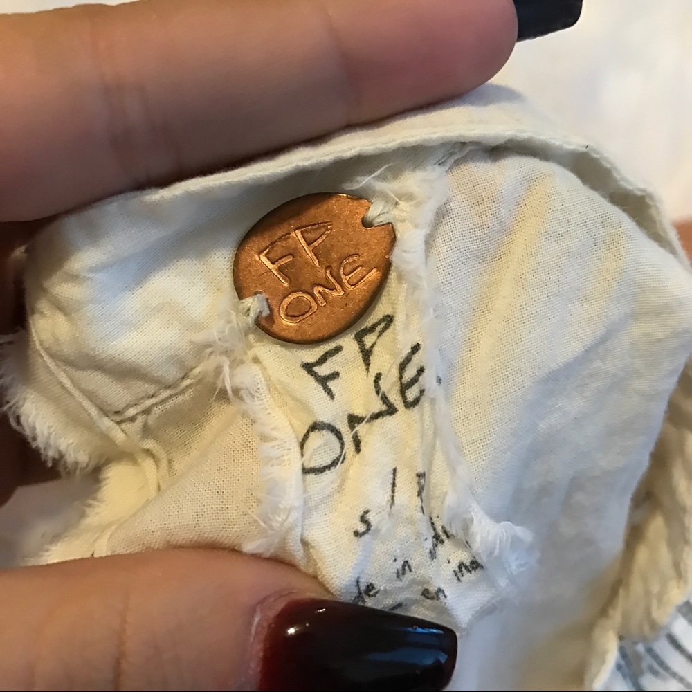 ⬇️Free people one tie open back tank - Picture 4 of 6
