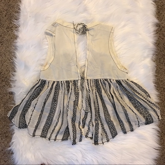 ⬇️Free people one tie open back tank - Picture 3 of 6