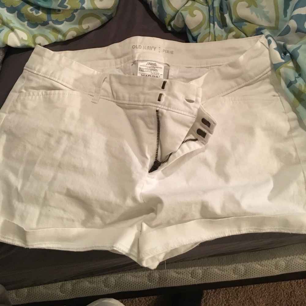Old Navy Pixie White Shorts