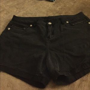 Cute black shorts