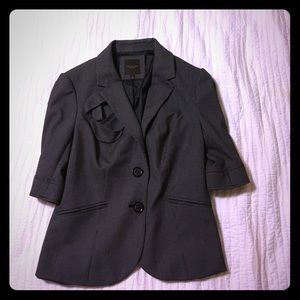 The Limited 3/4 sleeve blazer