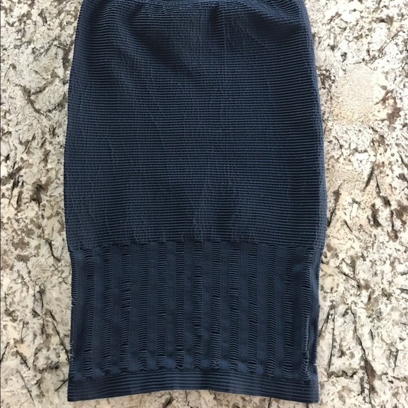 BCBG Navy blue midi pencil skirt mesh on bottom seamless - Picture 2 of 5