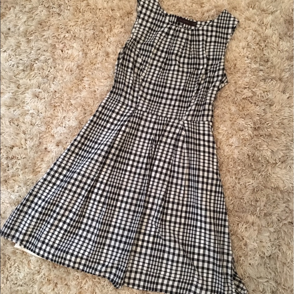 Gingham Dress 👗