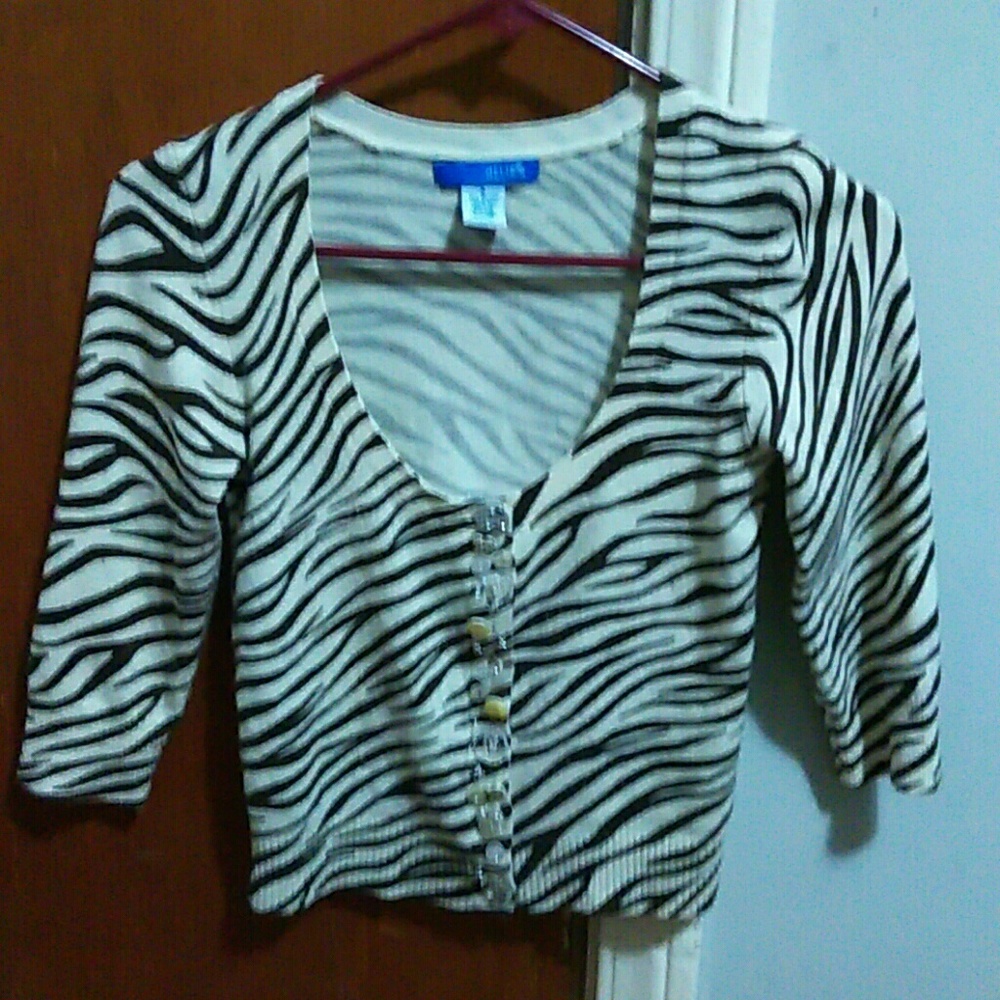 Delia's 3/4 sweater cream/zebra print sz sm
