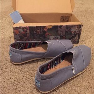 New Toms, Classics Blue Canvas with box