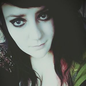 Meet your Posher, Luna