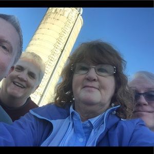 Meet your Posher, Laurie