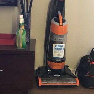 Meet your Posher, Henry