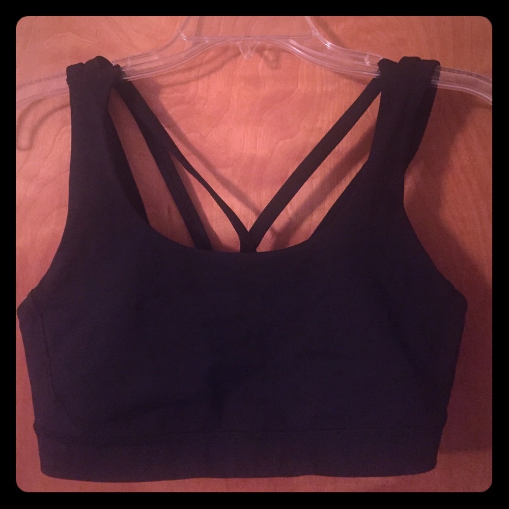 Lululemon sports bra