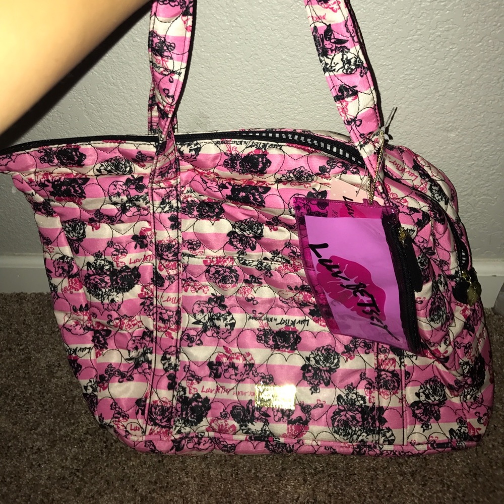 BETSEY JOHNSON DUFFEL BAG