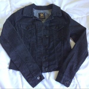 Kardashian jean jacket🌹