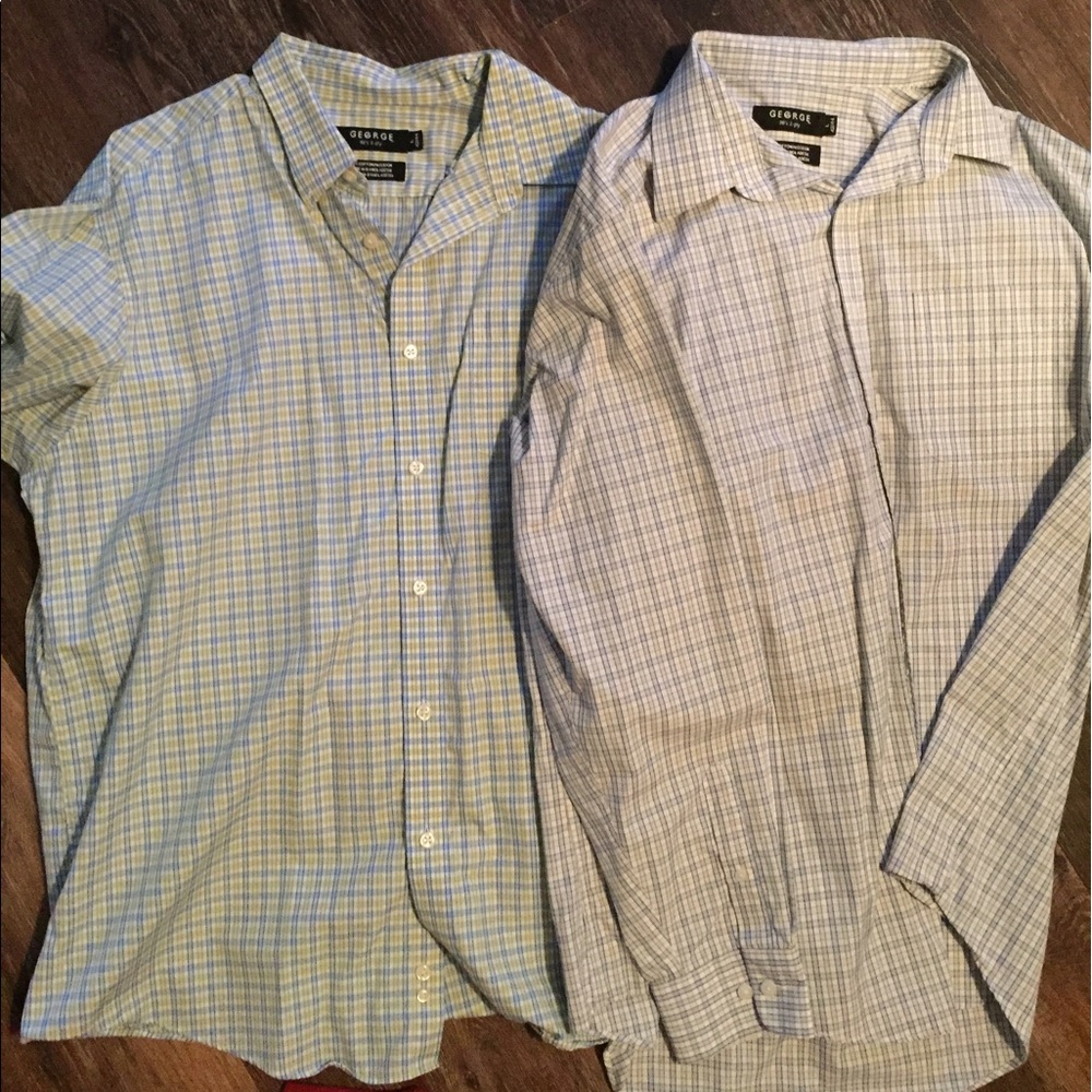 Men's lot of two button down shirts