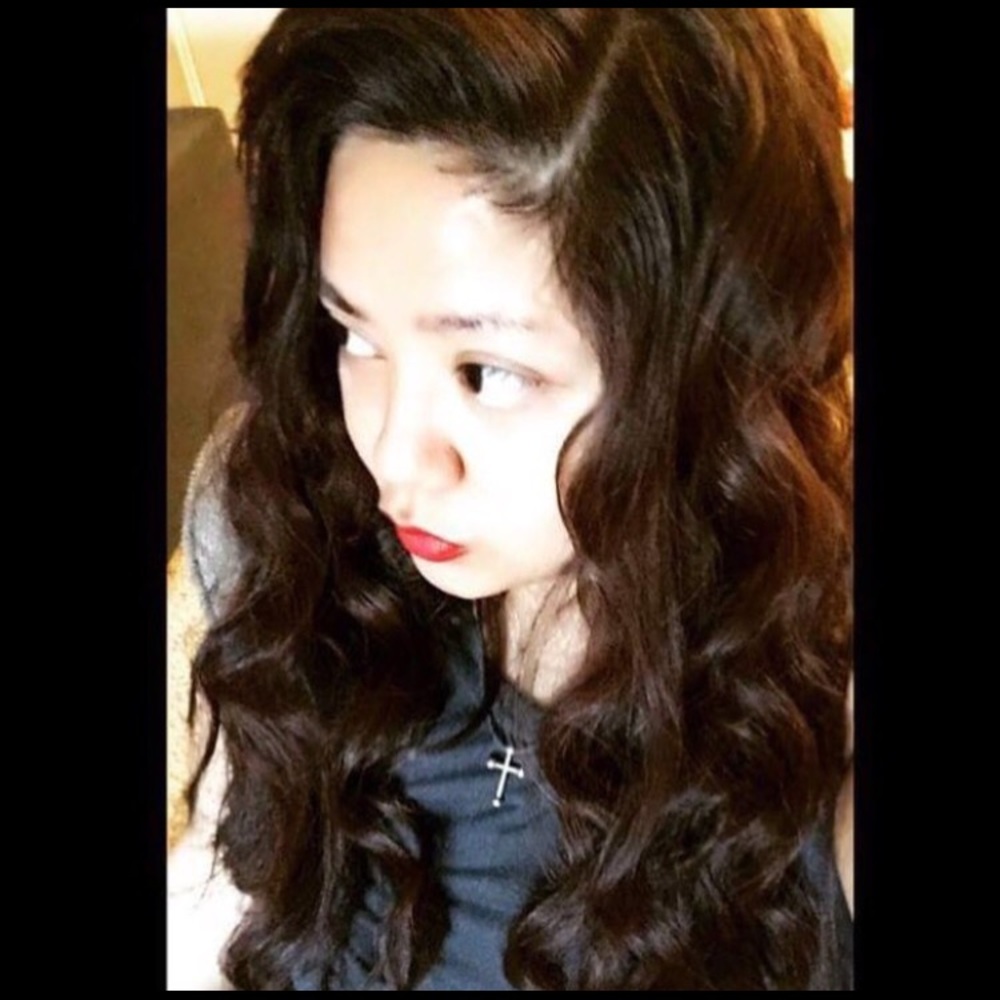 Kathrina 💐🙂 Meet your Posher