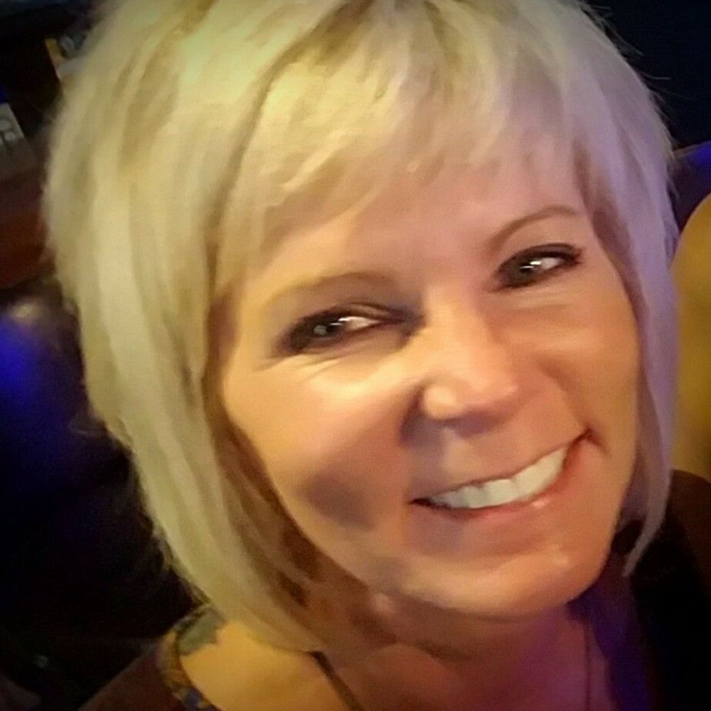 Meet your Posher, Cyndi