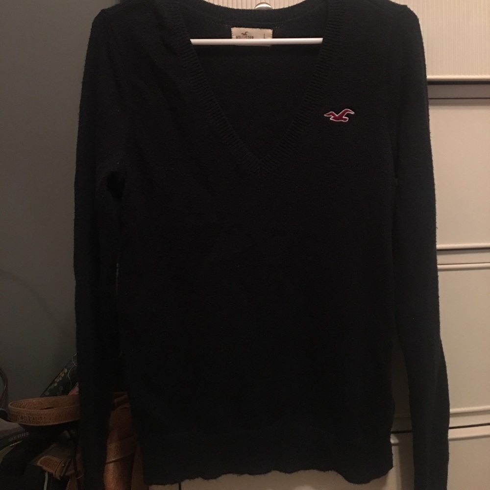 Hollister sweater