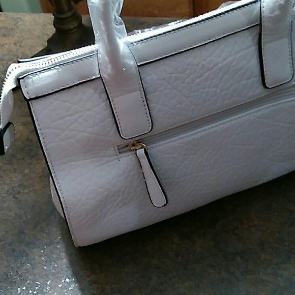 Purse - Picture 3 of 4