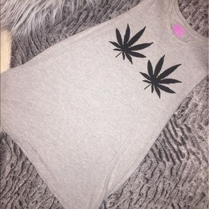 🍁Married to the Mob leaf tank top