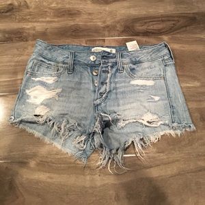 light blue denim jean shorts
