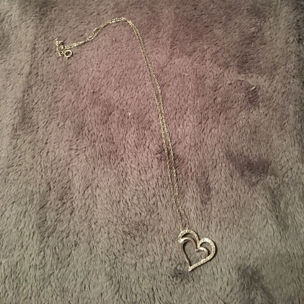 Diamond Heart  1/4 ct tw Round-cut Ster. Sil.