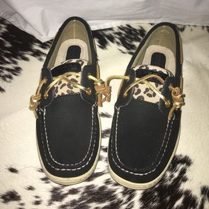 Never worn Sperry Topsiders