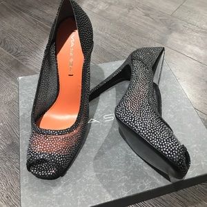 Via Spiga Platform 👠-never worn!