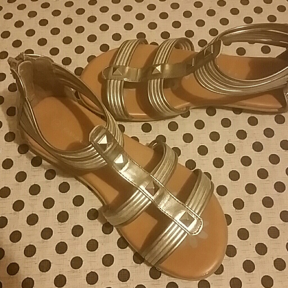 Girls gladiator sandals
