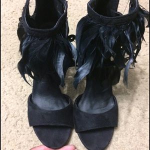 Feathered heels