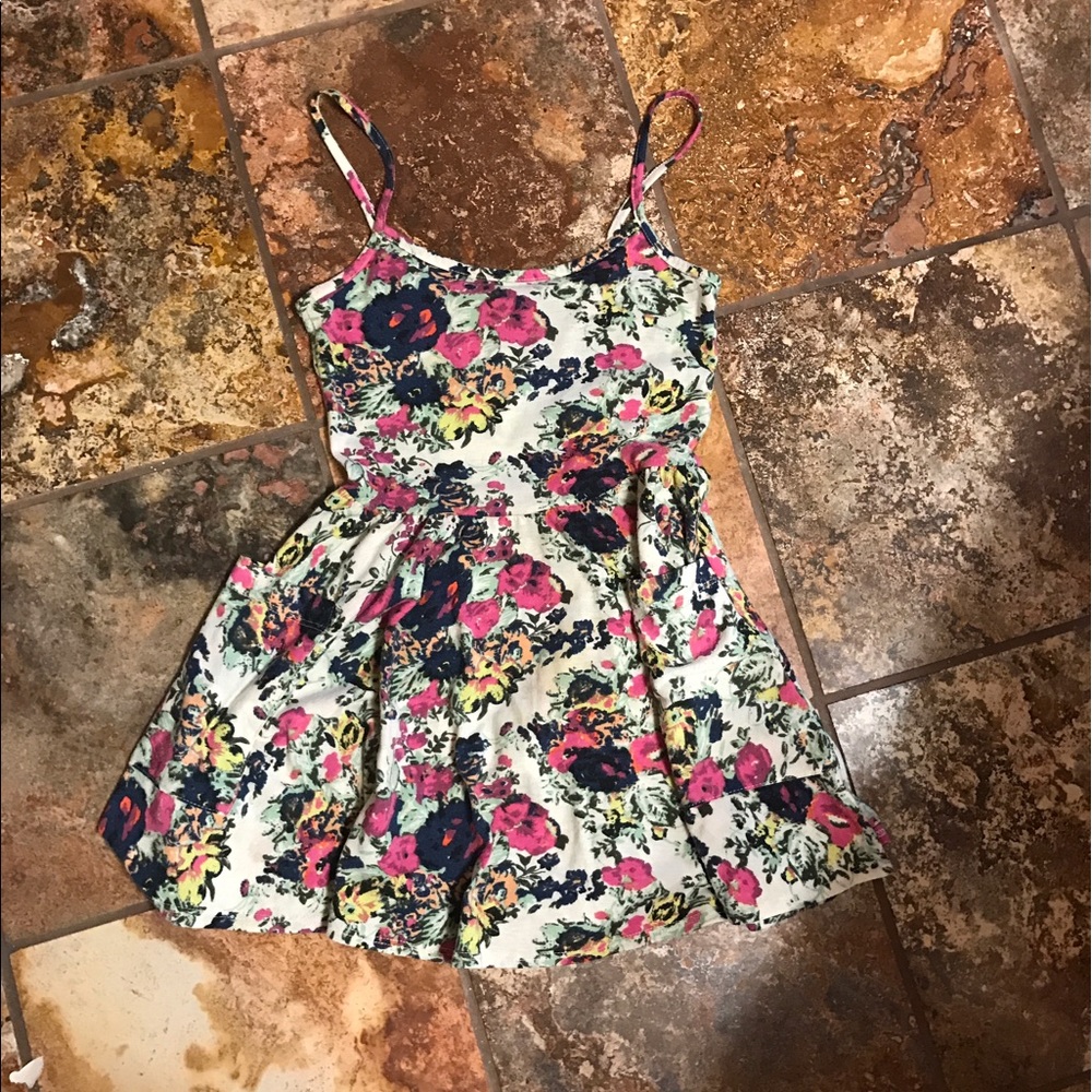BDG size small cute tank top