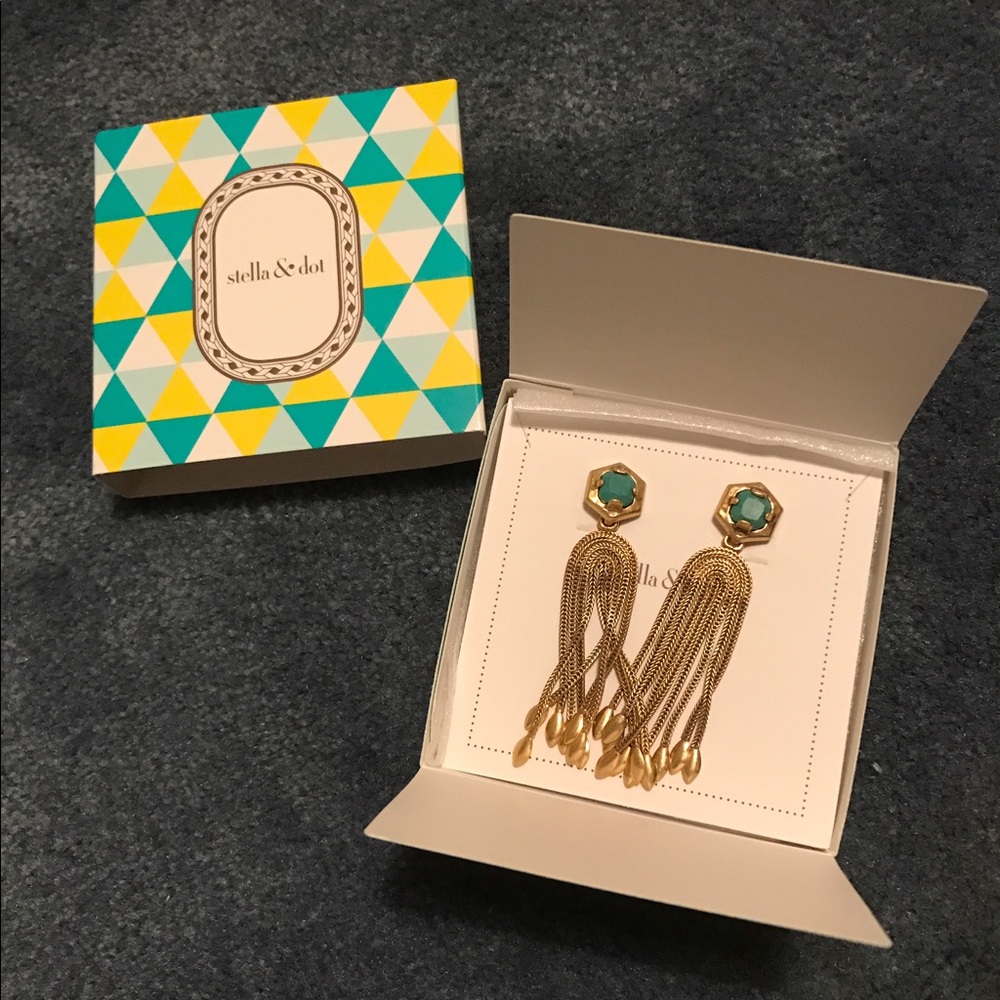 Stella and Dot earrings
