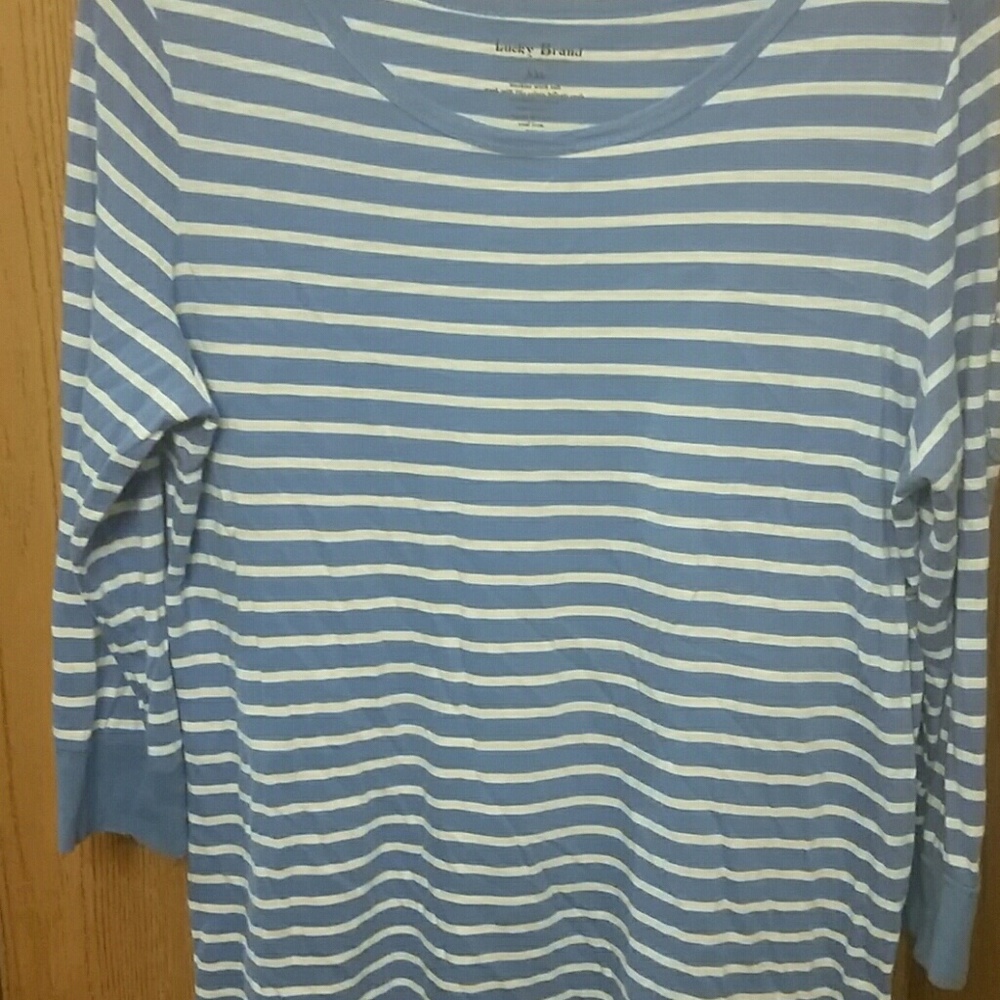 Lucky Brand 3/4 length shirt