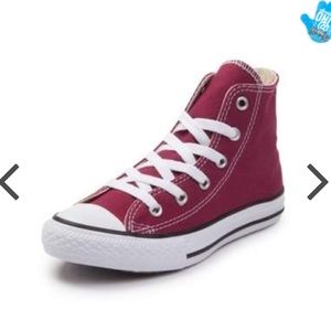 Burgundy high top converse!