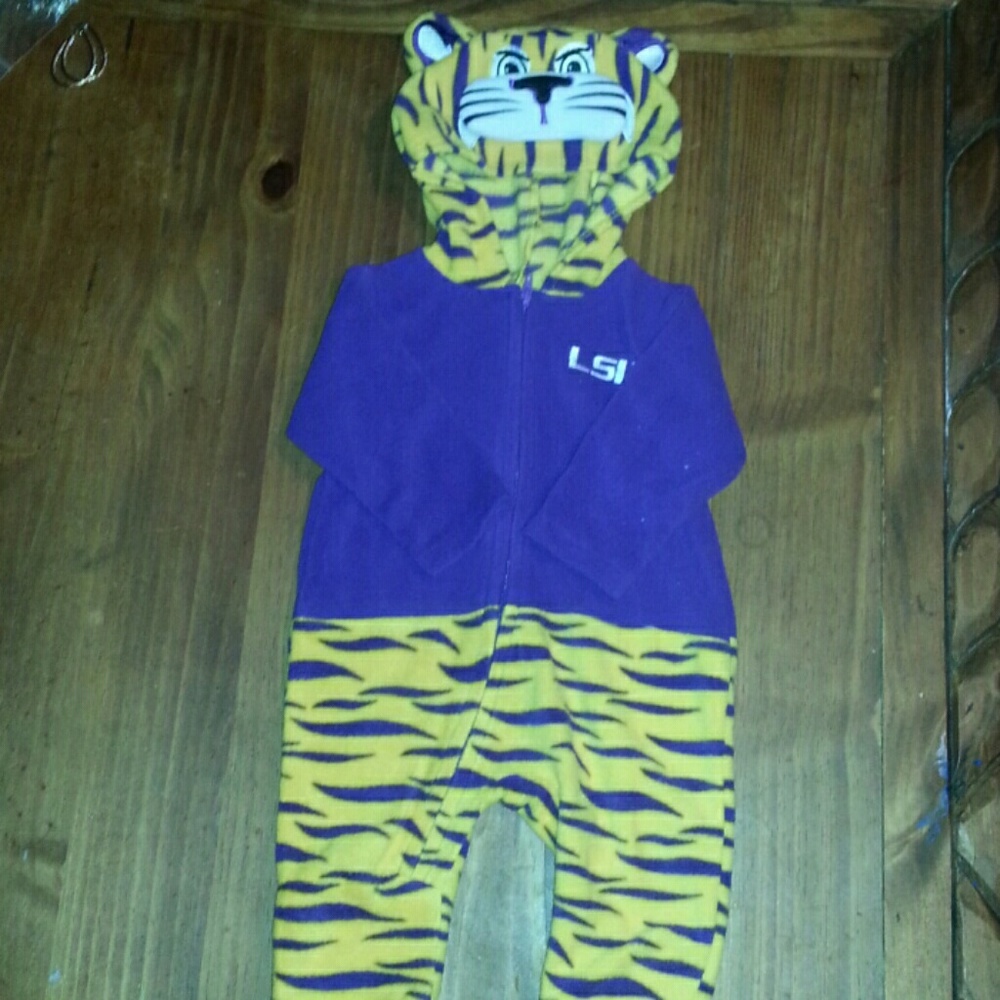 Brand new LSU Jumper
