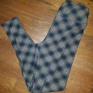 Lularoe one size leggings