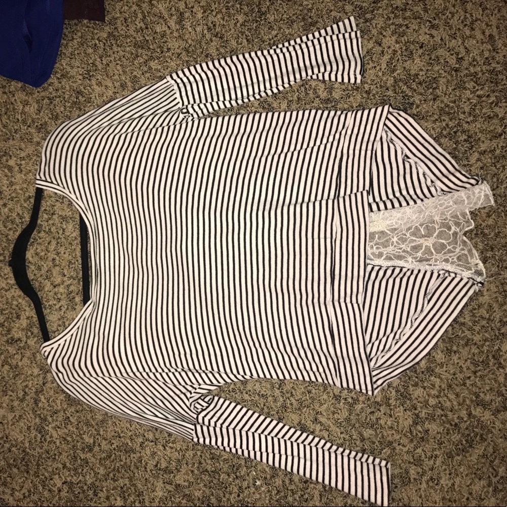 long sleeve striped shirt