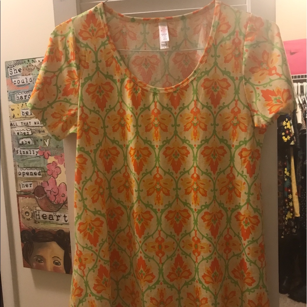 Summer Lularoe Classic T