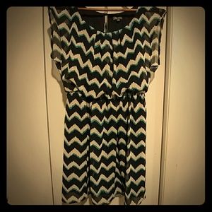 Juniors Chevron Dress