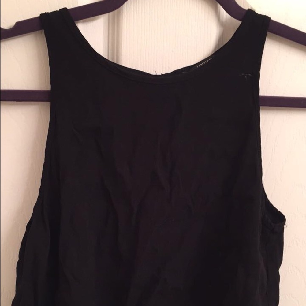 FOREVER 21 Black Crop Top